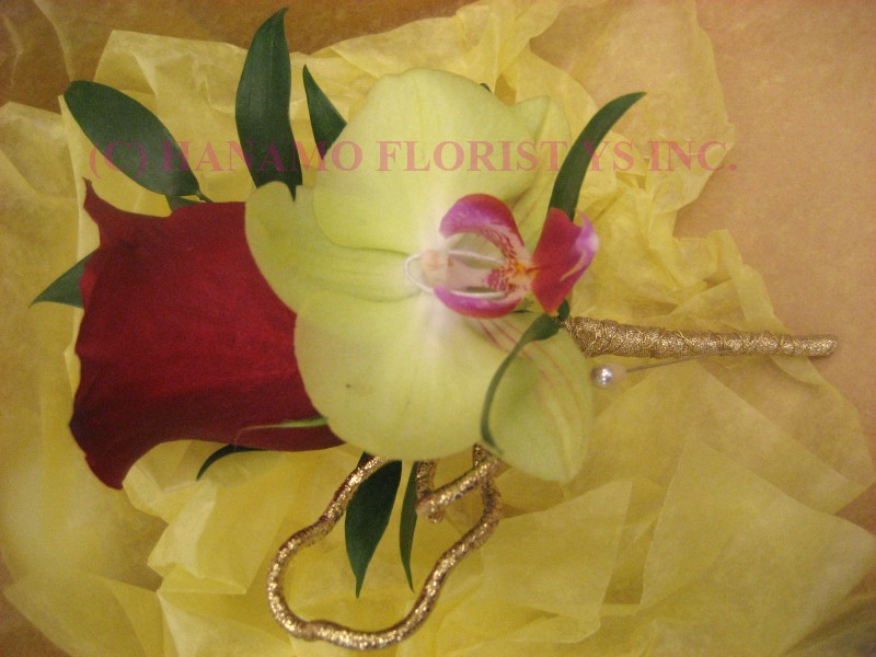 CORS019 Golden Anniversary Boutonniere